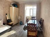 Satılır 2 otaqlı köhnə tikili 30 m², Qara Qarayev m., photo 2 from 8