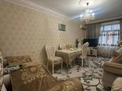 Satılır 5 otaqlı köhnə tikili 105 m², Bakıxanov q., photo 2 from 8