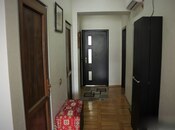 Продаётся 3-комн. вторичка 80 м², м. Низами, photo 2 from 8