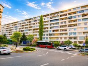 Продаётся 2-комн. вторичка 60 м², м. Кара Караев, photo 1 from 8