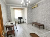 Satılır 2 otaqlı köhnə tikili 45 m², Badamdar q., photo 1 from 8
