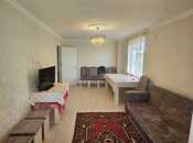 Продаётся 2-комн. вторичка 35 м², м. Элмляр Академиясы, photo 1 from 8