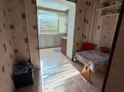 Satılır 3 otaqlı köhnə tikili 65 m², İnşaatçılar m., photo 4 from 8
