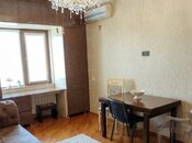 Satılır 2 otaqlı köhnə tikili 65 m², Nəsimi m., photo 3 from 4