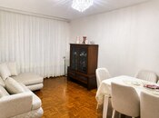 Продаётся 2-комн. вторичка 56 м², м. Иншаатчылар, photo 2 from 5