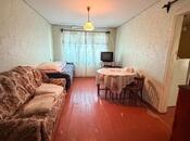 Satılır 2 otaqlı köhnə tikili 55 m², photo 1 from 8