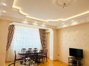 Сдаётся 4-комн. вторичка 120 м², м. Кара Караев, photo 1 from 7