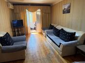 Продаётся 3-комн. вторичка 65 м², м. Иншаатчылар, photo 1 from 7
