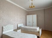 Сдаётся 3-комн. новостройка 143 м², м. 20 января, photo 7 from 8