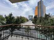 İcarəyə verilir 3 otaqlı köhnə tikili 120 m², 28 May m., photo 1 from 8