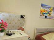 Satılır 2 otaqlı köhnə tikili 57 m², İnşaatçılar m., photo 2 from 8