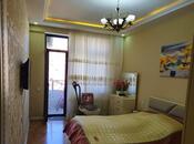 Satılır 2 otaqlı köhnə tikili 57 m², İnşaatçılar m., photo 3 from 8