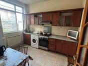 Satılır 2 otaqlı köhnə tikili 75 m², Elmlər Akademiyası m., photo 2 from 7