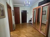 Satılır 2 otaqlı köhnə tikili 75 m², Elmlər Akademiyası m., photo 3 from 7