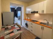 Satılır 2 otaqlı köhnə tikili 75 m², Yasamal r., photo 3 from 8