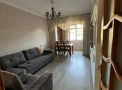 Продаётся 3-комн. вторичка 60 м², м. Ази Асланов, photo 1 from 8