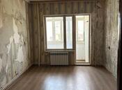 Satılır 2 otaqlı köhnə tikili 65 m², Xalqlar Dostluğu m., photo 4 from 8