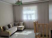 Продаётся 2-комн. вторичка 40 м², м. Низами, photo 3 from 8