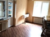 Satılır 4 otaqlı köhnə tikili 100 m², Yeni Günəşli q., photo 2 from 8