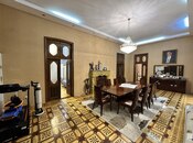 Satılır 6 otaqlı köhnə tikili 300 m², Sahil m., photo 2 from 8