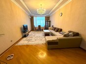 Satılır 4 otaqlı yeni tikili 158 m², 28 May m., photo 1 from 8