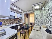 Satılır 4 otaqlı köhnə tikili 110 m², Azadlıq Prospekti m., photo 6 from 8