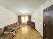 Satılır 3 otaqlı köhnə tikili 80 m², Elmlər Akademiyası m., photo 1 from 8