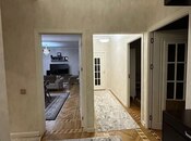 Satılır 5 otaqlı köhnə tikili 130 m², Azadlıq Prospekti m., photo 8 from 8