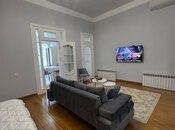 İcarəyə verilir 2 otaqlı köhnə tikili 80 m², Sahil m., photo 1 from 8