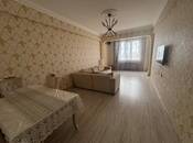 Продаётся 2-комн. новостройка 65 м², м. Ази Асланов, photo 1 from 8