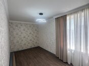 Satılır 2 otaqlı köhnə tikili 55 m², İnşaatçılar m., photo 2 from 8