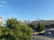 Продаётся 2-комн. вторичка 56 м², м. Элмляр Академиясы, photo 1 from 8