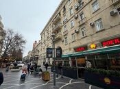 Satılır 4 otaqlı köhnə tikili 110 m², Sahil m., photo 2 from 8