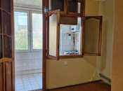 Продаётся 2-комн. вторичка 45 м², м. Ази Асланов, photo 6 from 8
