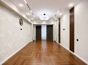 Продаётся 3-комн. новостройка 121 м², м. Иншаатчылар, photo 1 from 8