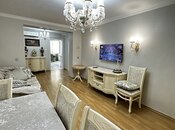 Satılır 5 otaqlı köhnə tikili 120 m², İnşaatçılar m., photo 4 from 8