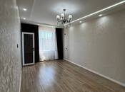 Продаётся 2-комн. вторичка 65 м², м. Ази Асланов, photo 1 from 8
