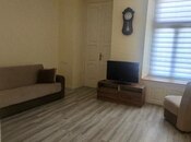 Сдаётся 3-комн. вторичка 60 м², м. Ичеришехер, photo 1 from 7
