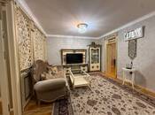 Satılır 4 otaqlı köhnə tikili 110 m², Elmlər Akademiyası m., photo 1 from 8