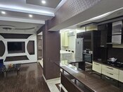Сдаётся 2-комн. вторичка 65 м², м. Низами, photo 2 from 8