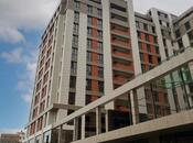 Сдаётся 2-комн. новостройка 80 м², м. Низами, photo 1 from 8