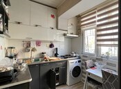 Satılır 2 otaqlı köhnə tikili 60 m², Hövsan q., photo 3 from 8