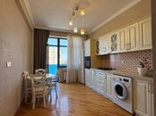 Продаётся 2-комн. новостройка 83 м², м. Кара Караев, photo 2 from 8
