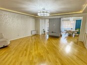 Satılır 4 otaqlı köhnə tikili 168 m², Nəriman Nərimanov m., photo 3 from 8