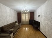 Продаётся 3-комн. вторичка 85 м², м. Элмляр Академиясы, photo 1 from 8