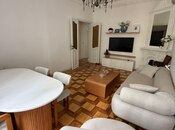 Продаётся 3-комн. вторичка 80 м², м. Низами, photo 4 from 8