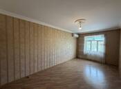Продаётся 3-комн. вторичка 65 м², м. Халглар Достлугу, photo 1 from 8