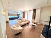 Сдается 3-комн. новостройка 180 м², м. Низами, photo 2 from 8