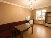 Продаётся 3-комн. вторичка 60 м², м. Ази Асланов, photo 1 from 8
