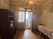 Продаётся 4-комн. вторичка 70 м², м. Ази Асланов, photo 6 from 8